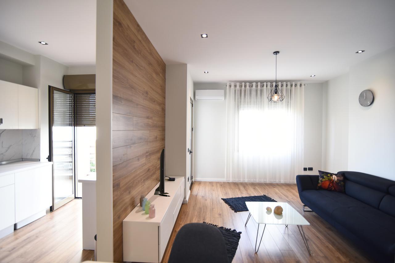 Appartamento Skanderbeg Square Center *