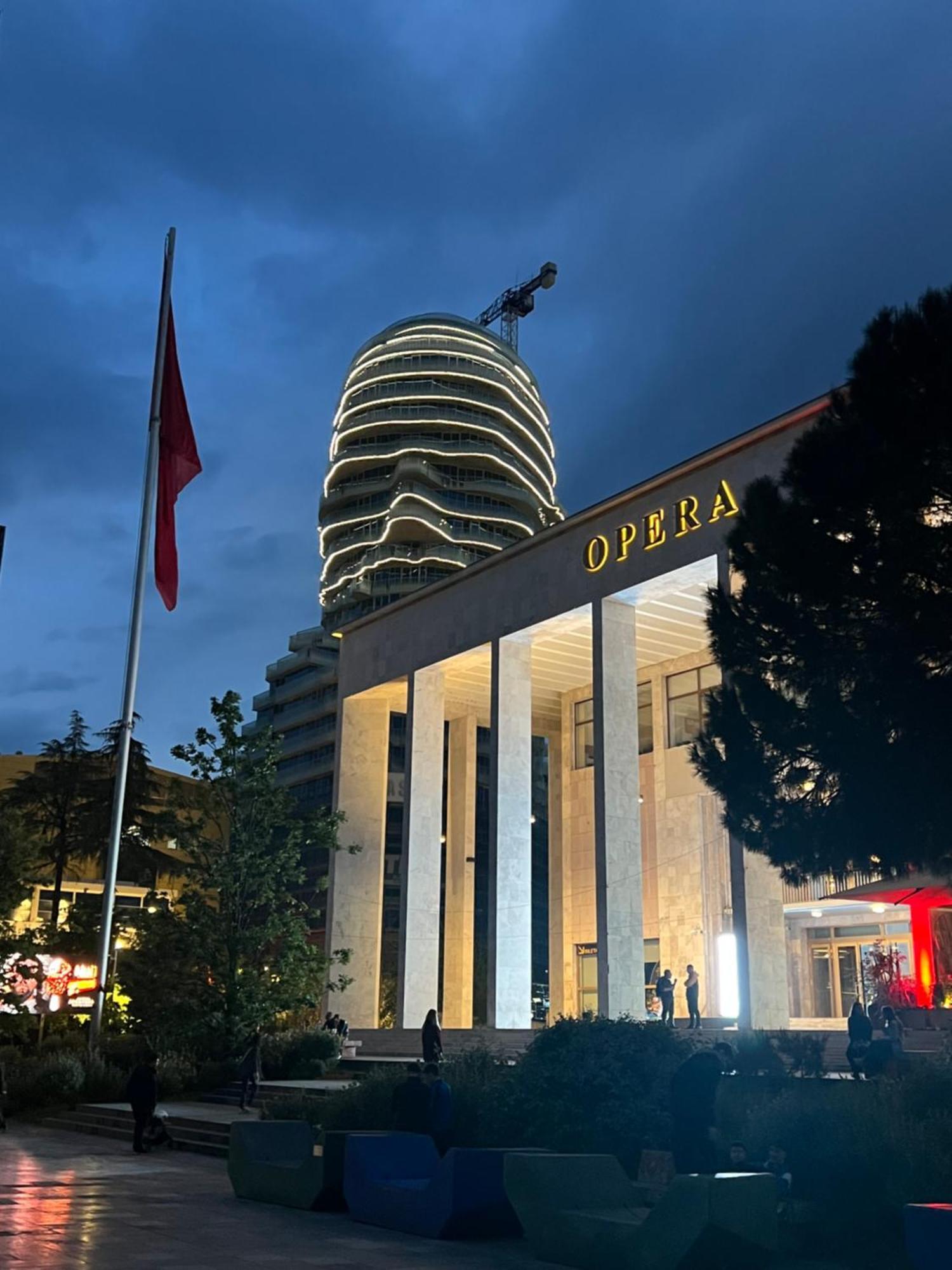 Apartment Skanderbeg Square Center Tirana